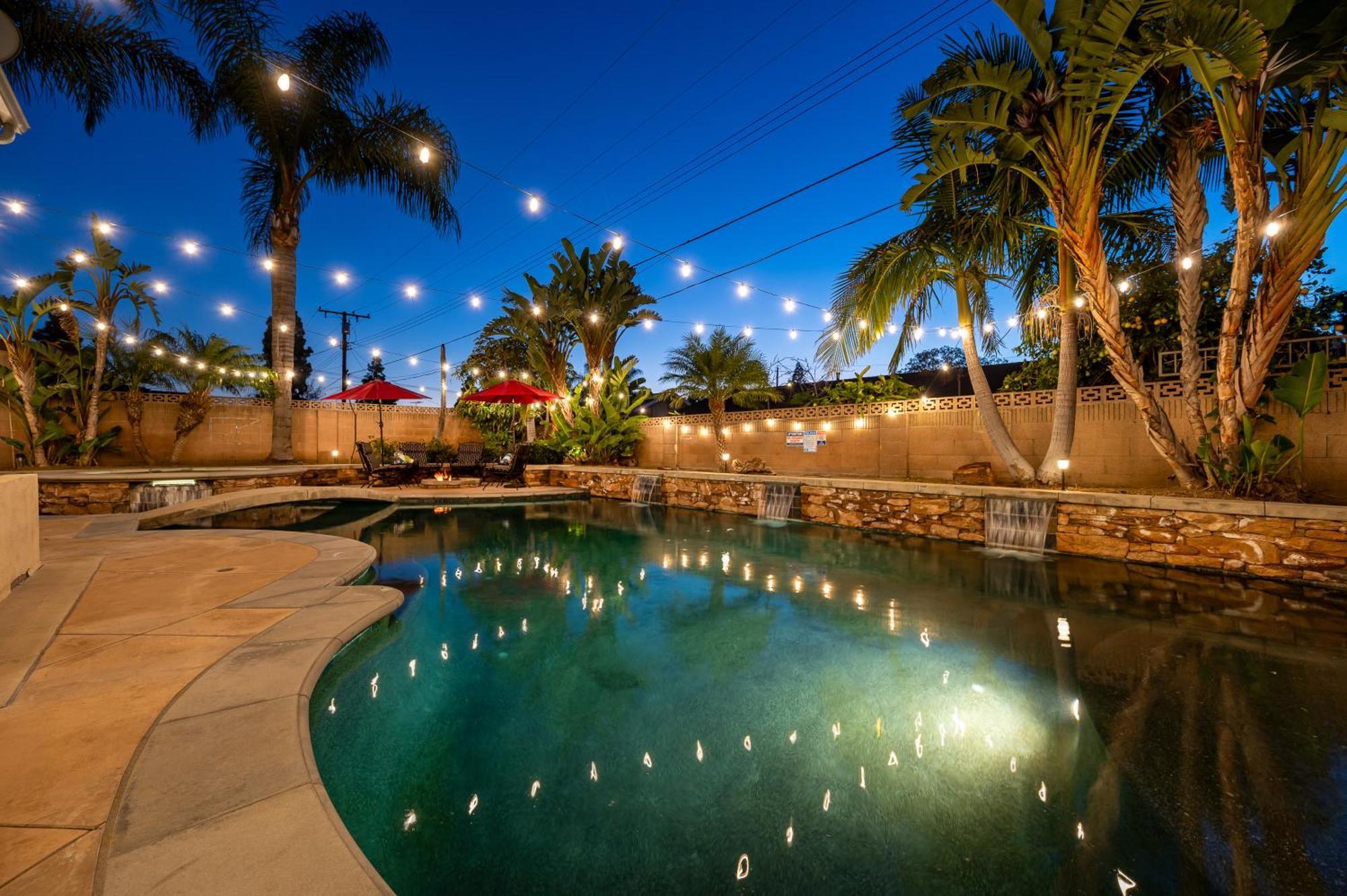 Amazing Modern Pool House Near Disneyland Anaheim Exterior foto